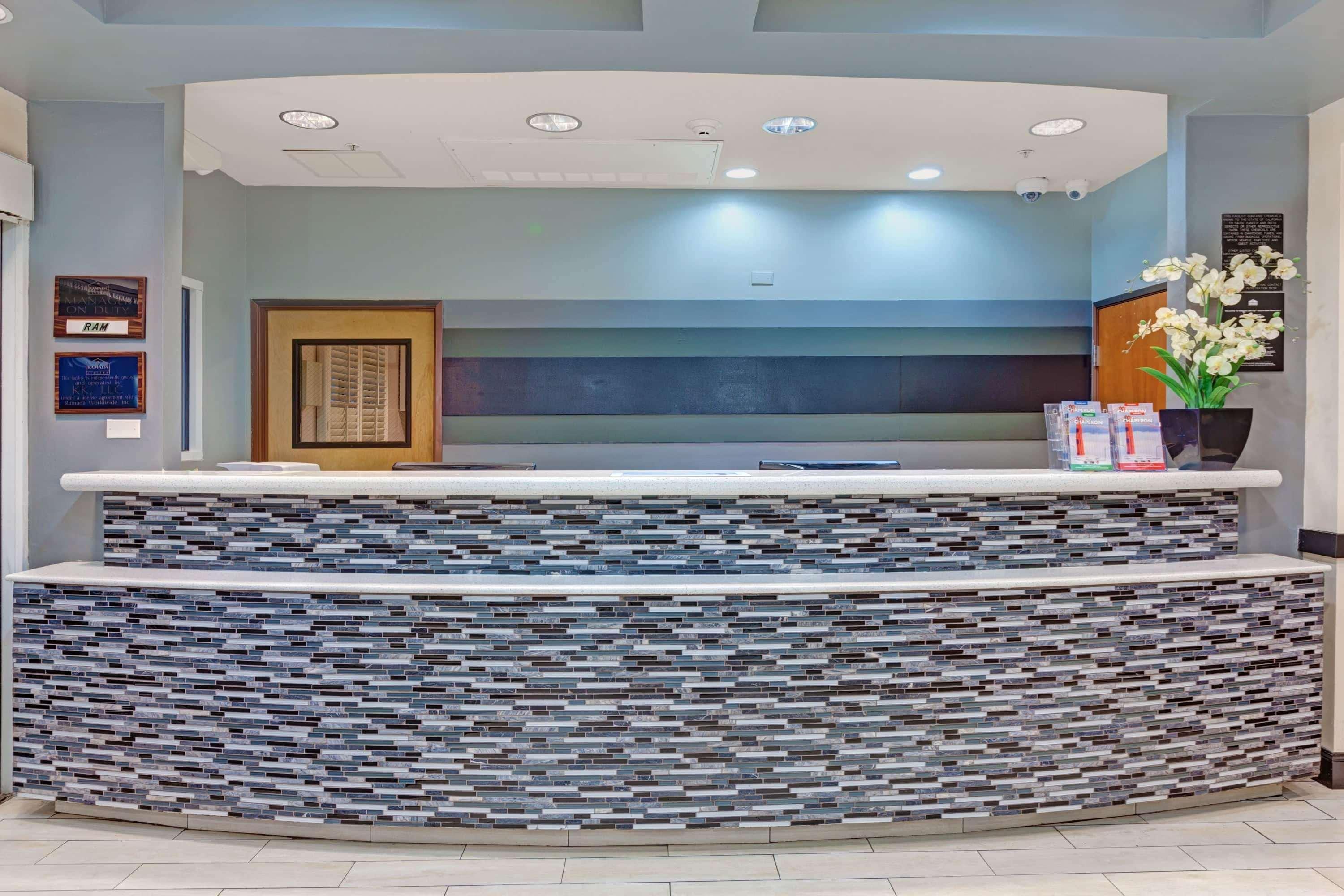 Ramada Limited And Suites San Francisco Airport South San Francisco Extérieur photo